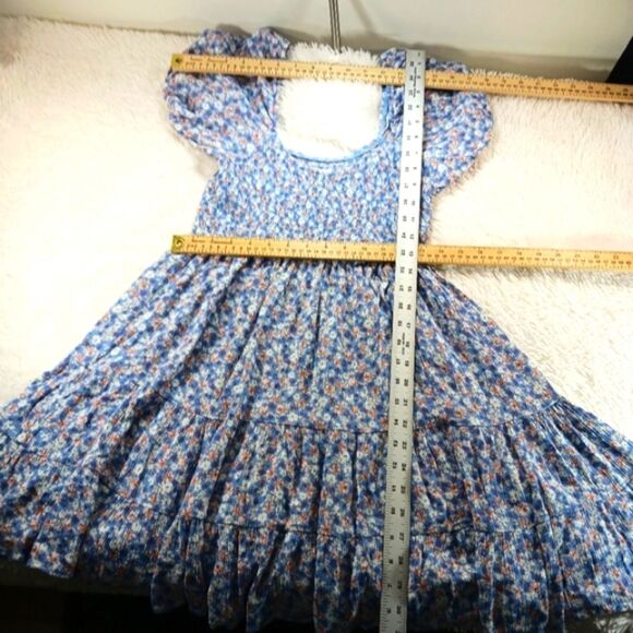 Altar'd State Romantic Floral Smocked Flair Midi With Puff Sleeves Womans Medium - Picture 6 of 8